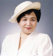 上床敬子氏
